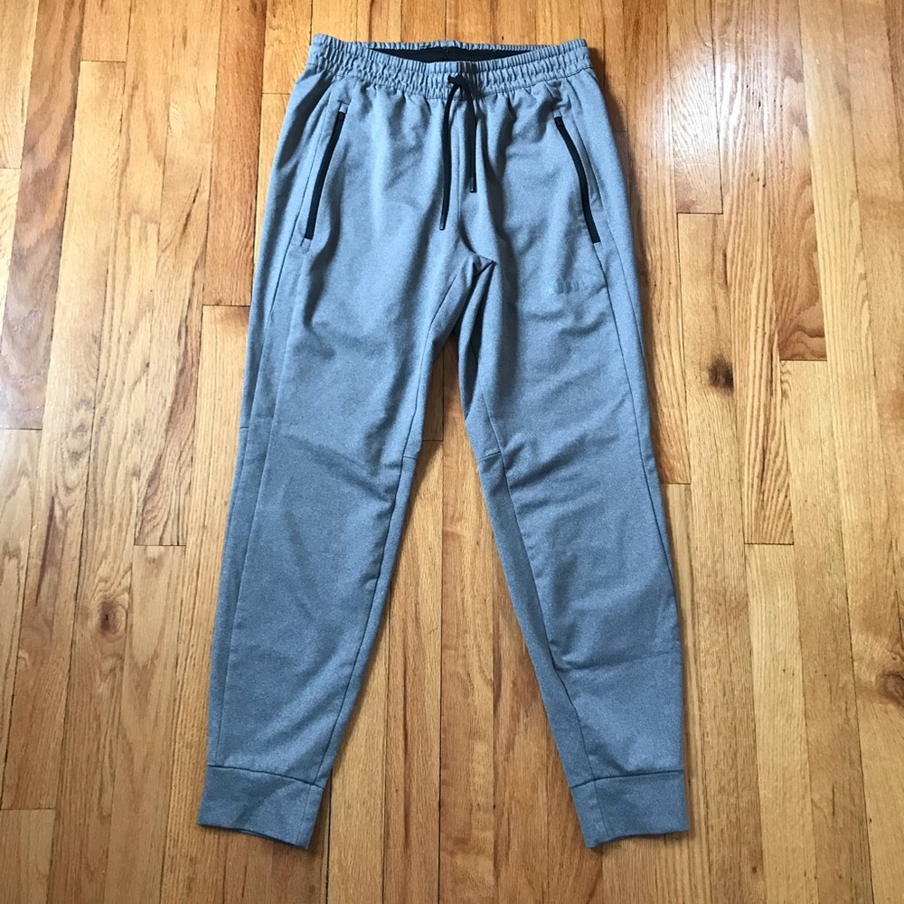 NOBULL Men's Light Gray Athletic Joggers Medium